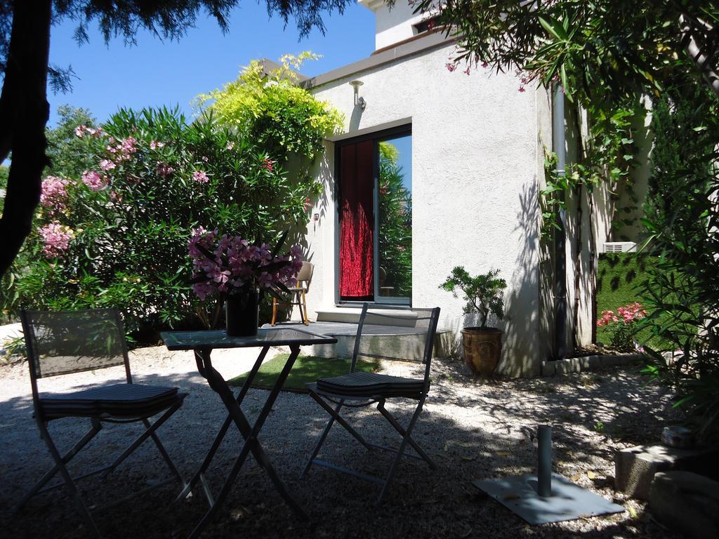 Pied A Terre En Ville Marseille Room photo